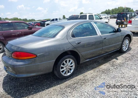 2004 Chrysler Concorde Limited z USA, uszkodzony, nr VIN 2C3HD56G94H699109